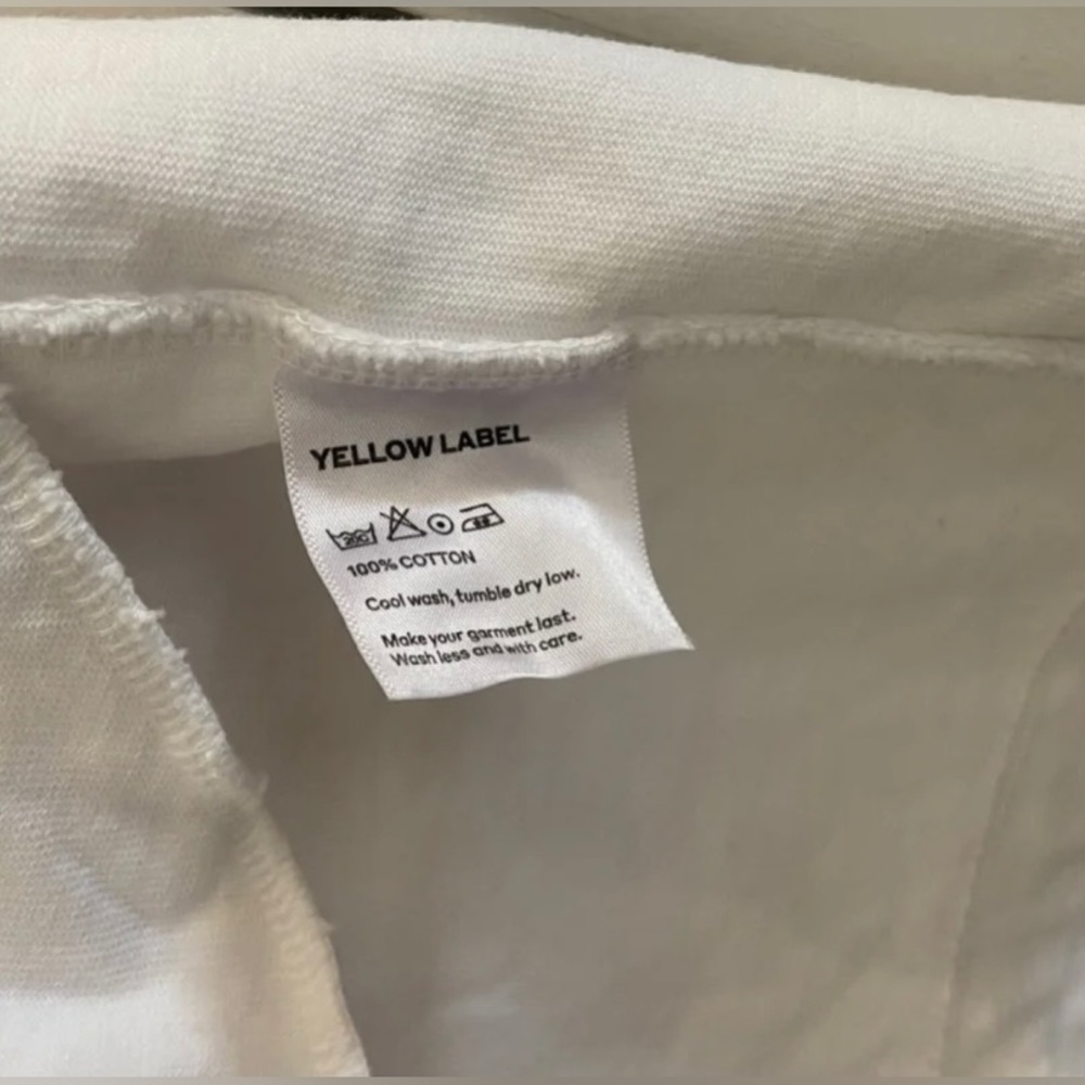 Yellow Label Shorts - Picture 5 of 5
